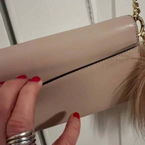 Michael Kors Crossbody purse - Picture 5 of 5